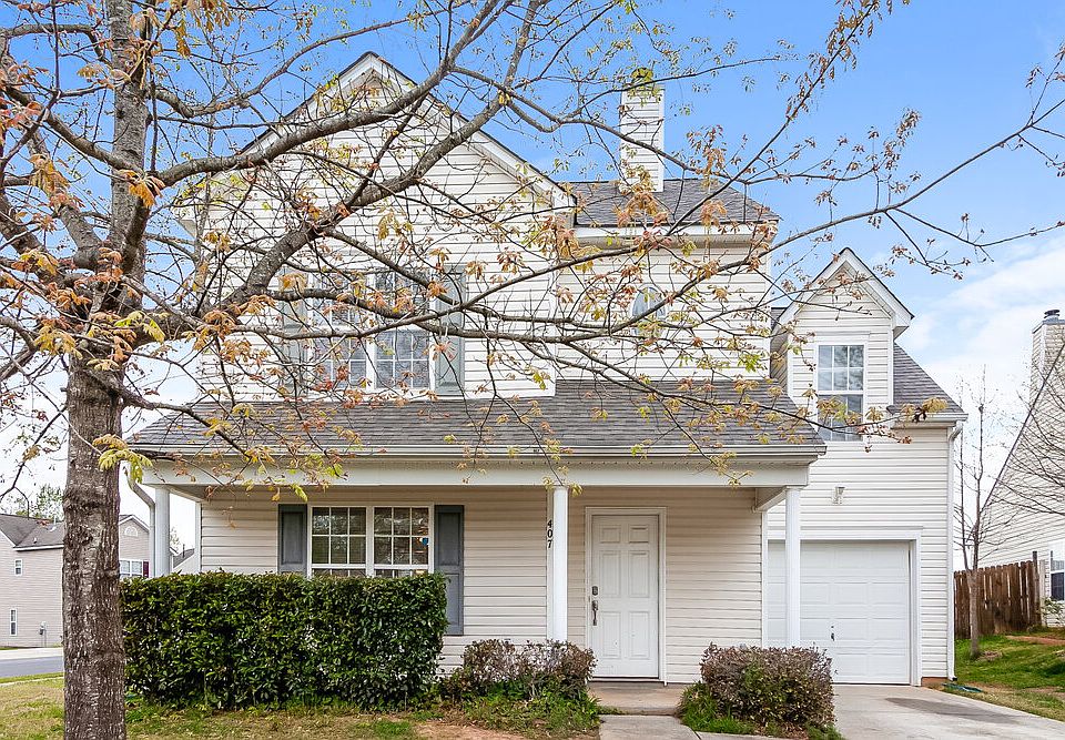 1st image of 407 Chelton Oaks Dr