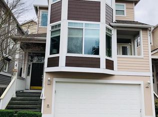 11315 NE 117th St, Kirkland, WA 98034