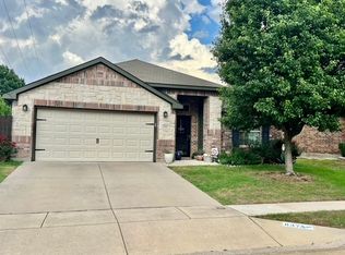 837 Reveille Rd, Fort Worth, TX 76108