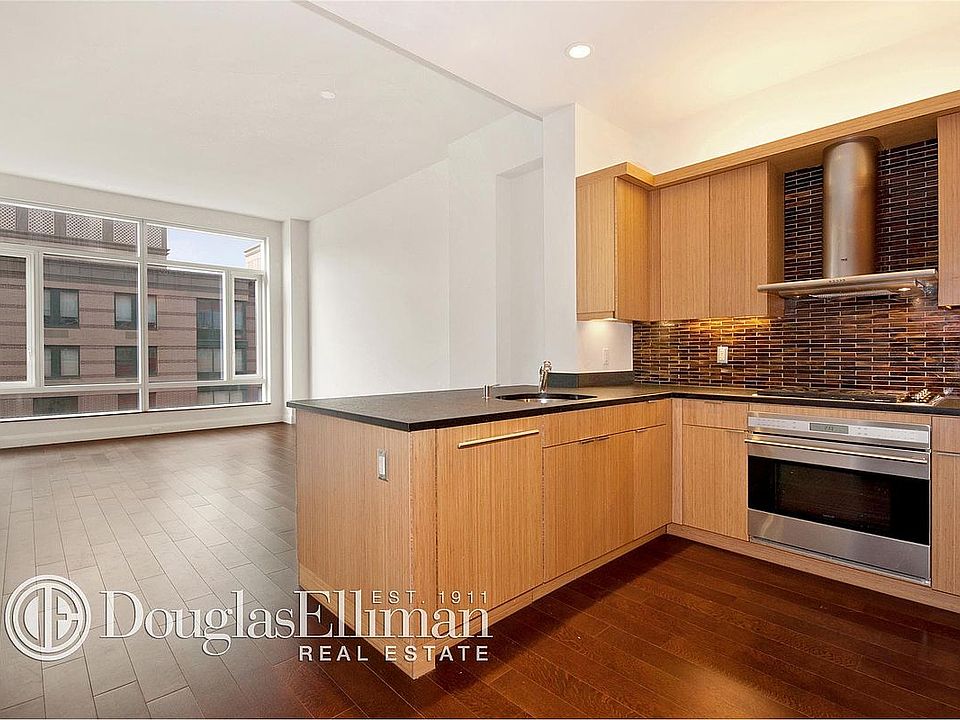 1st image of 70 Little St W #7J