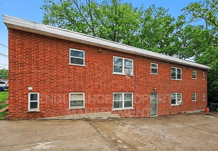 3348 Ninann Ct #4 — Photo 2