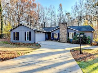 2879 Cascade Ct, Gainesville, GA 30504