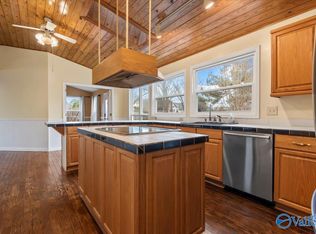 22125 Missy Leigh Ln, Athens, AL 35613