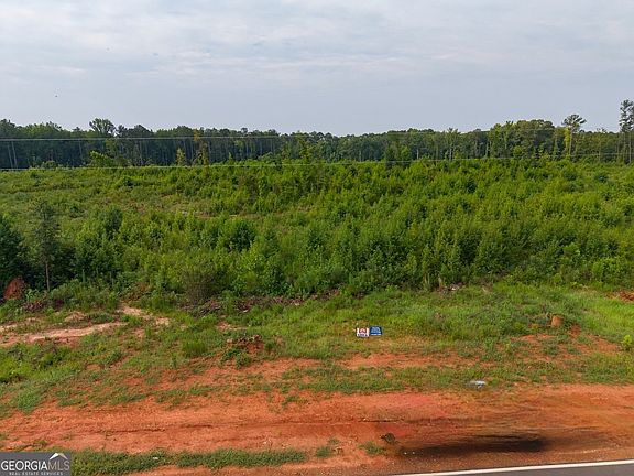 4th image of 15 Haley Dr