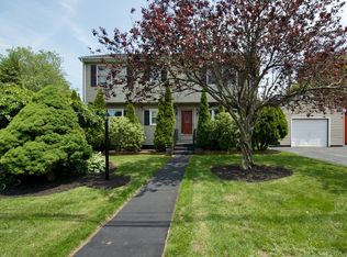 174 Round Hill Rd, Meriden, CT 06450