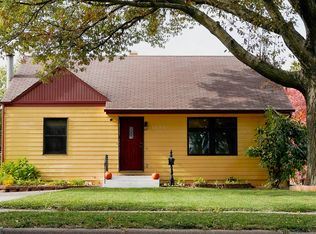 3406 S 43rd St, Omaha, NE 68105