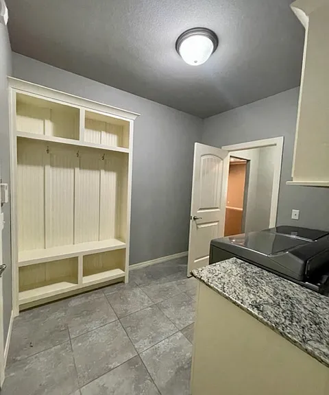 2903 SW Briar Creek Ave — Photo 22