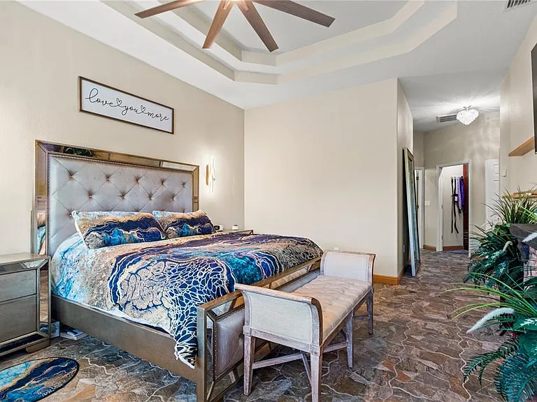 10206 Shooting Star Ct — Photo 23
