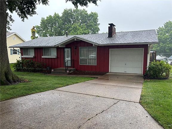 3rd image of 2604 Cardinal Ln