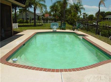 4th image of 622 SE Seahouse Dr