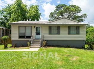 1652 Roberta Ln, Birmingham, AL 35214