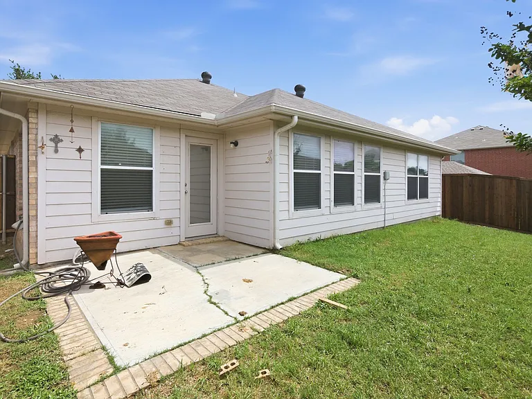 3804 Verde Dr — Photo 30