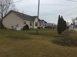 1773 S Riverside Dr, Au Gres, MI 48703