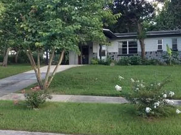 135 Lake Harriet Dr, Altamonte Springs, FL 32714