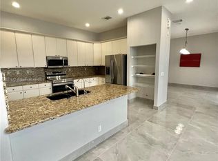 3810 SW 51st St, Fort Lauderdale, FL 33312