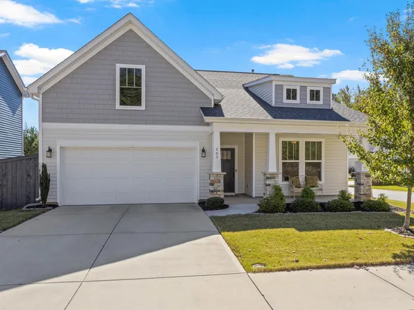 405 Kelby St, Travelers Rest, SC 29690