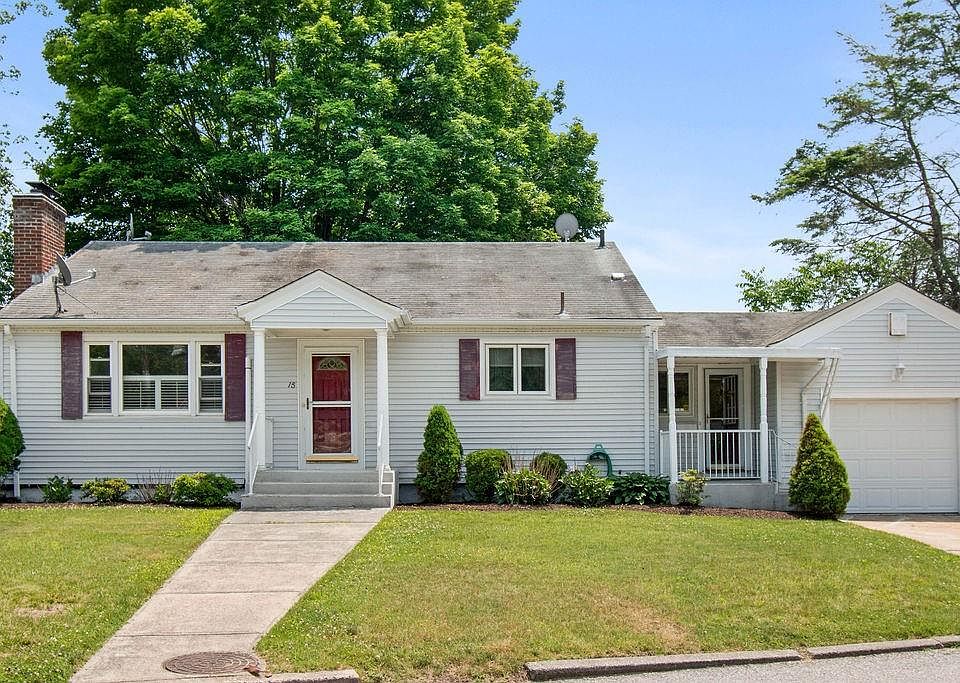 1st image of 15 Gainer Ave