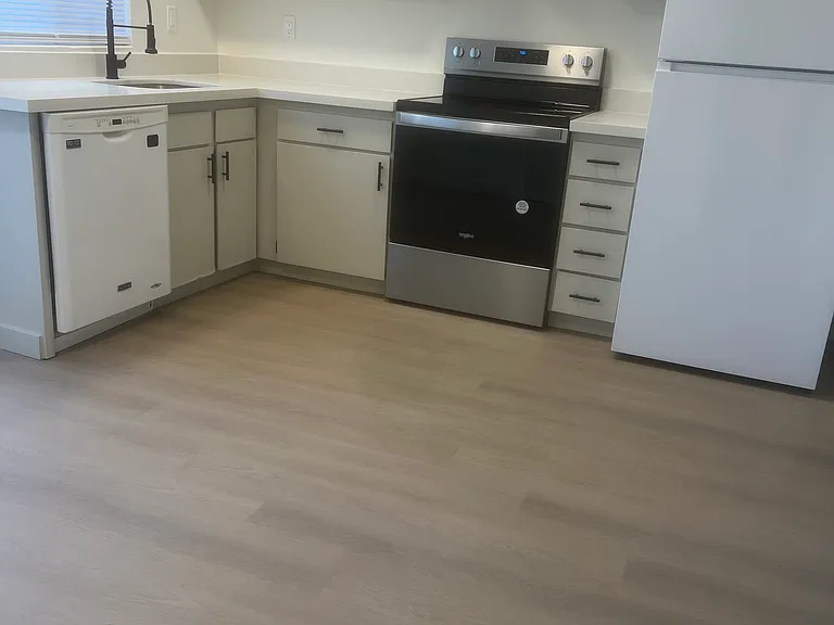 2330 I St NE #1 — Photo 15