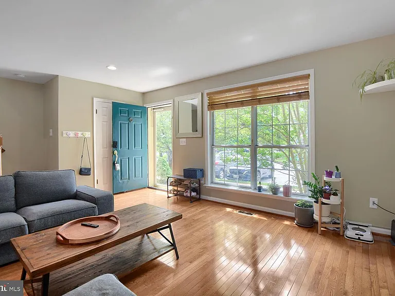 26 White Pine Ct — Photo 8