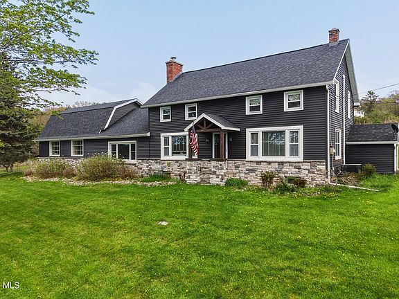 2nd image of 106 Mosher Rd