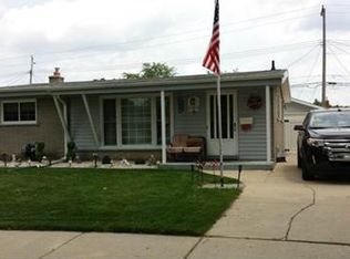 8194 Melvin Ave, Westland, MI 48185