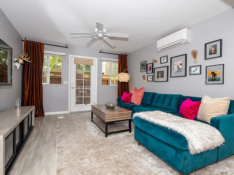 5252 Balboa Arms Dr #167 — Photo 5