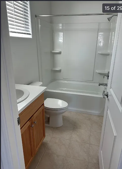 4 bed, 2194 sqft, $2,950 — Photo 4