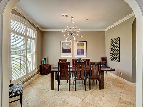 5th image of 8202 NW Stonebridge Ct