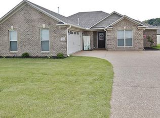 13 Thornhill Cv, Jackson, TN 38305