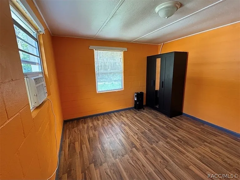 11707 Bostick St — Photo 11