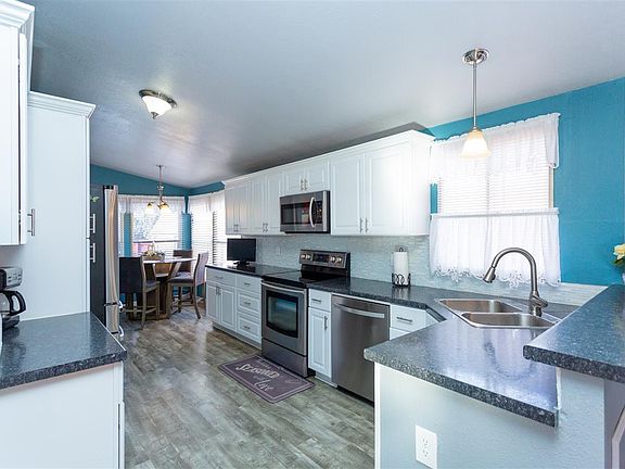 2nd image of 3609 Diana Dr