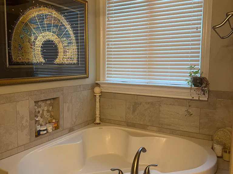 16725 Brigadoon Trl — Photo 36