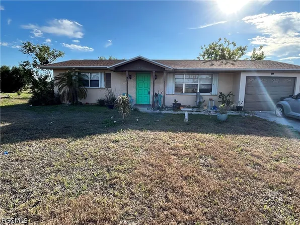 1515 Medford Pl, Lehigh Acres, FL 33936