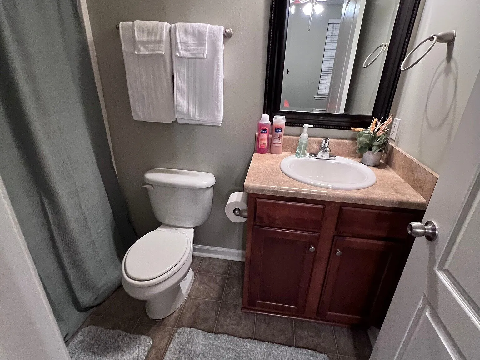 3 bed, 1177 sqft, $750 — Photo 3