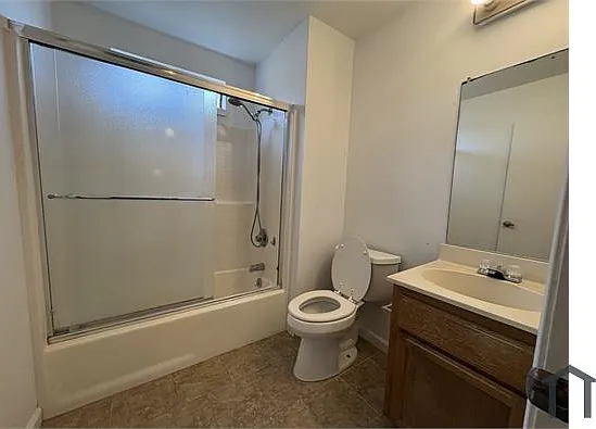37340 Hill St — Photo 2