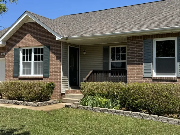 979 Roedeer Dr, Clarksville, TN 37042