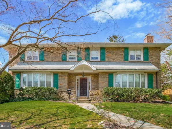 200 Windsor Ave, Melrose Park, PA 19027