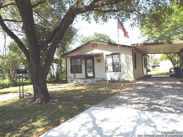 1st image of 2443 Delgado St