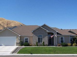146 Mattis Dr, Richland, WA 99352
