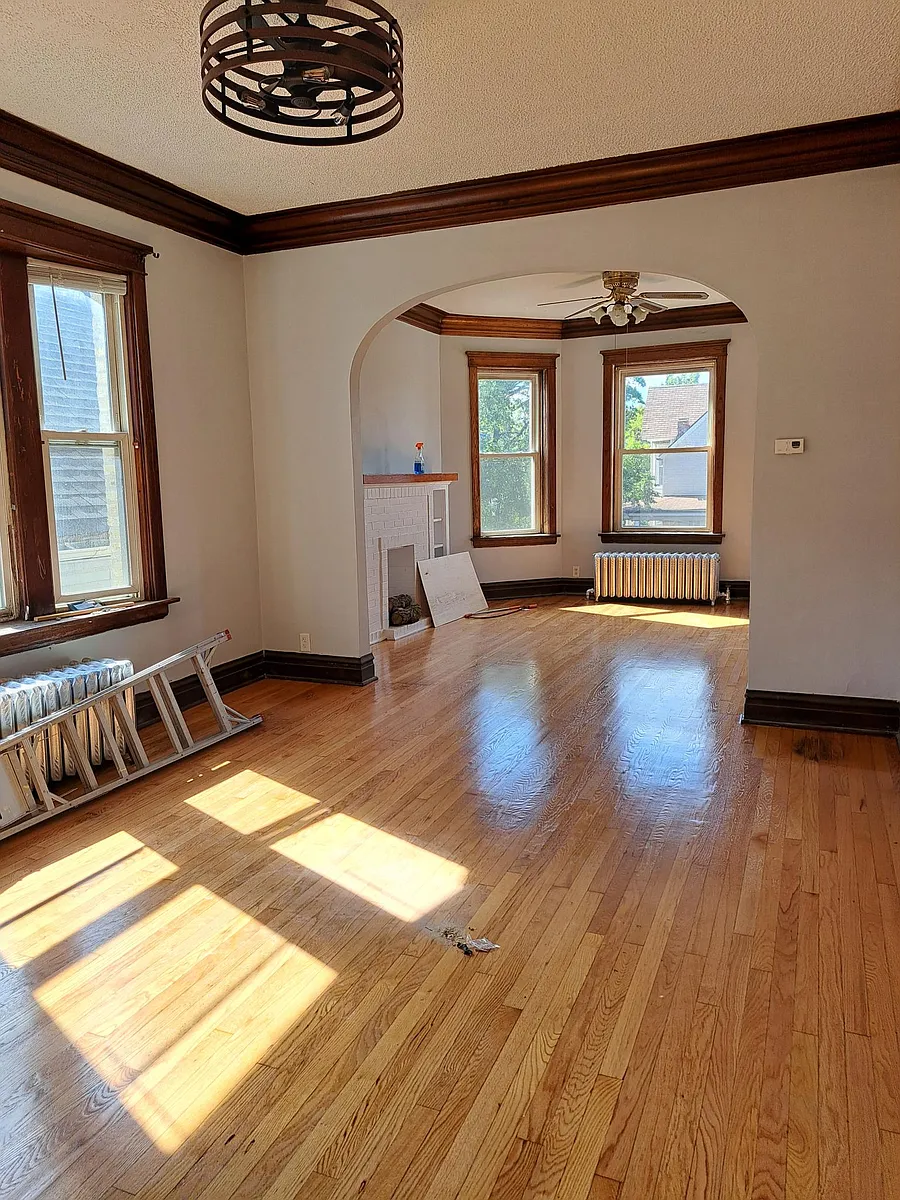 Building Photo - 1653 N Tripp Ave #2