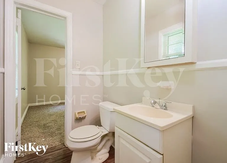 2073 Mark Trl — Photo 11