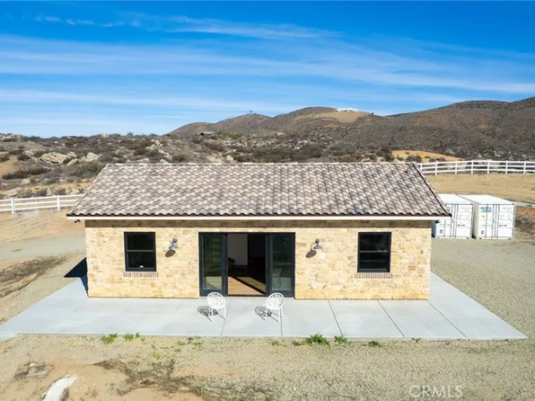 37219 Quarter Valley Rd, Temecula, CA 92592