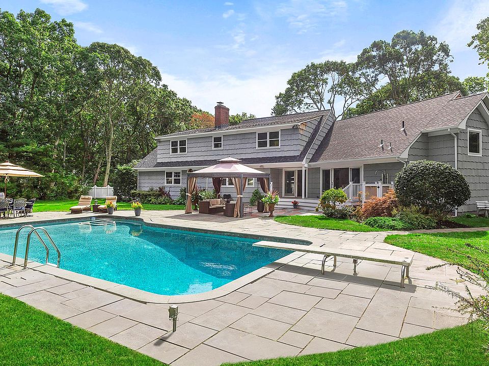 1st image of 20 Woodfield Ave