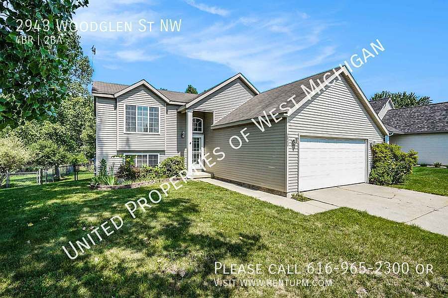 1st image of 2943 Woodglen St NW