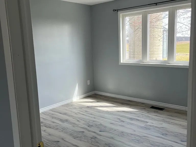 323706 Mount Elgin Rd — Photo 11