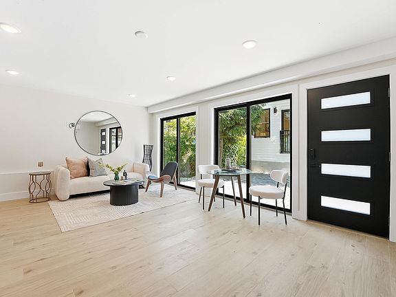 4th image of 202 Fairview Ave #Adu