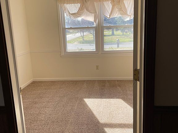 4th image of 1803 Curling Way