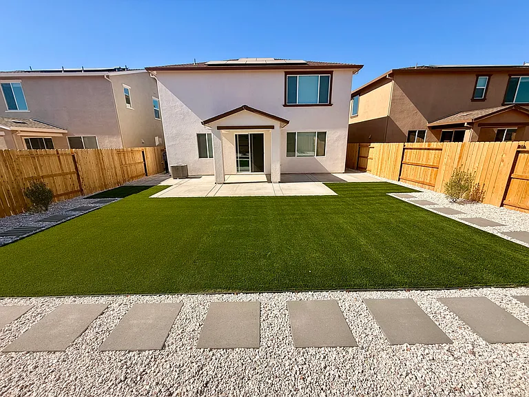12628 Hereford Ave — Photo 30