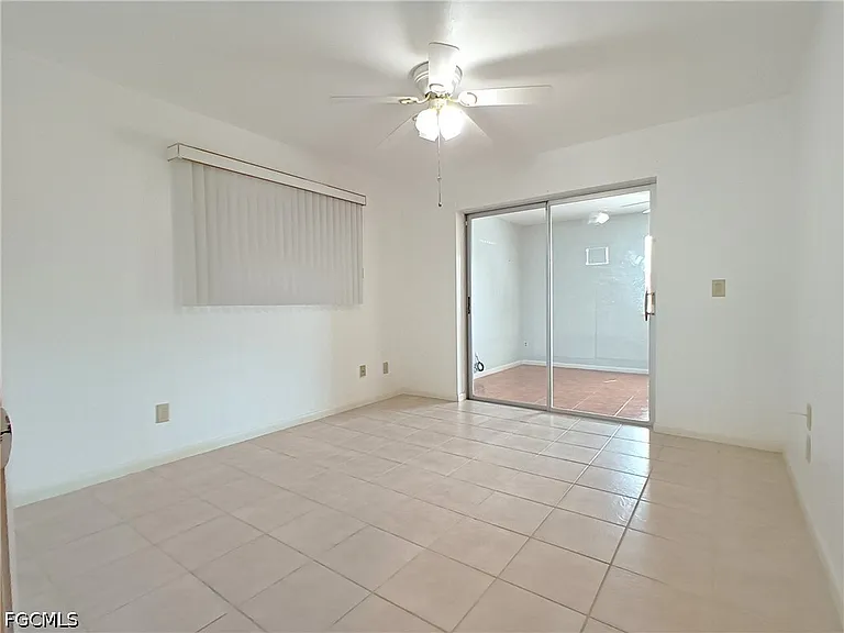 1326 SE 23rd Ter — Photo 14