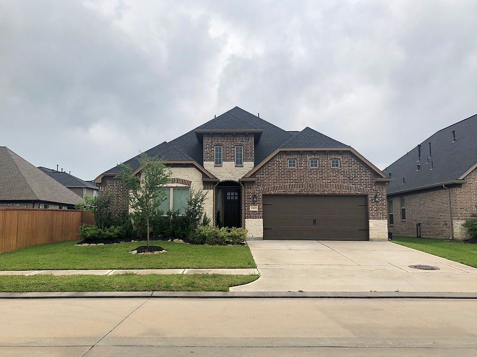 1st image of 15115 Flintridge Lake Ln